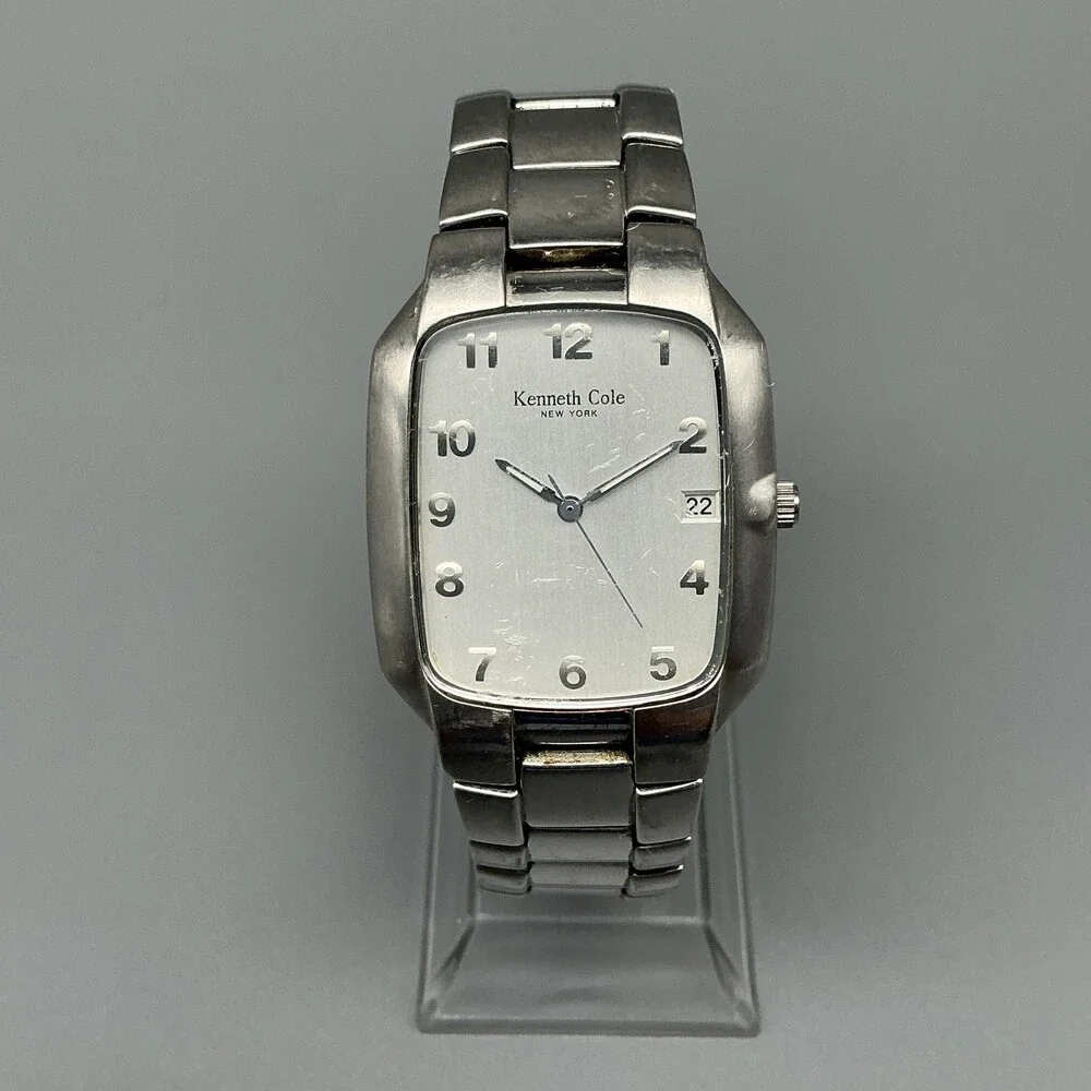 Kenneth Cole Mens Watch 30mm Silver Tone Stainless Date KC3297 New Battery 7.25
